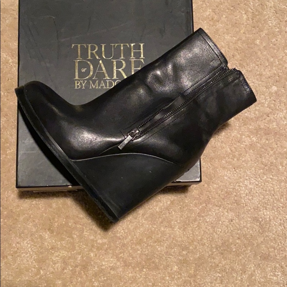 Cute Platform Boot